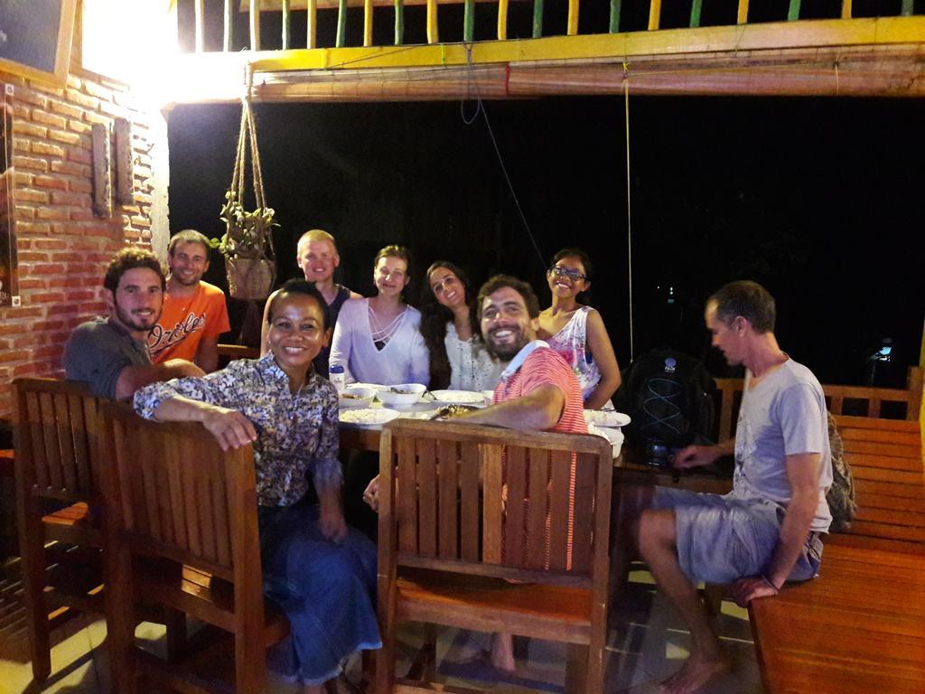Olala Cafe & Bungalows Sabang Kültér fotó